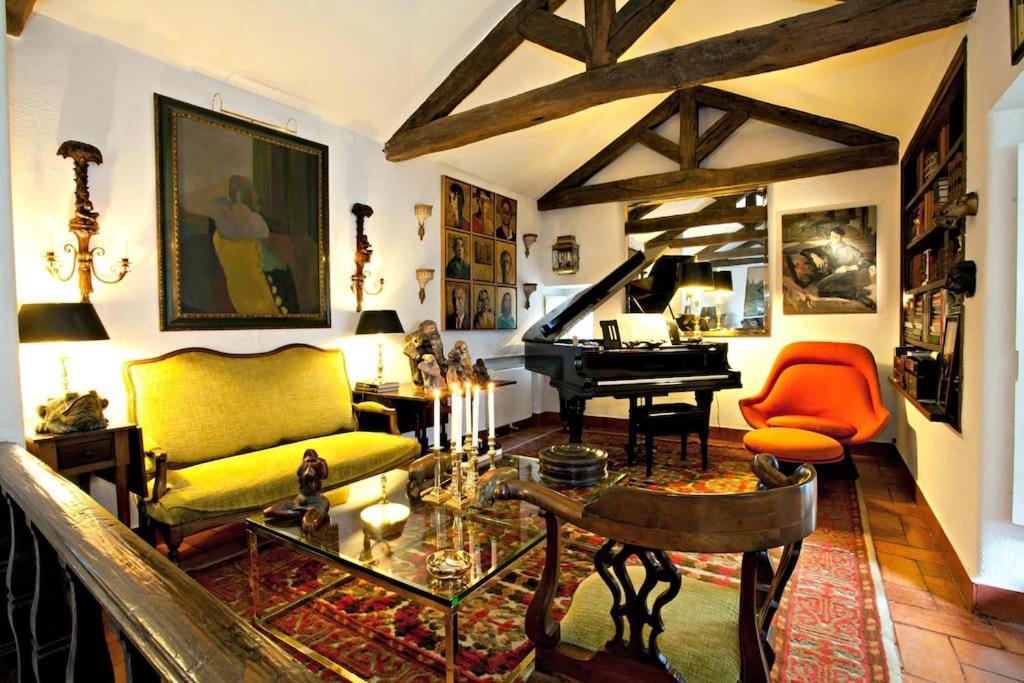 Tiny Smart Home, Private Garden & Outside Jacuzzi. Center Sintra! エクステリア 写真